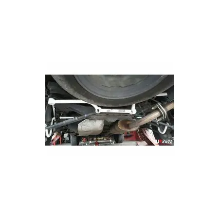 Rozpórka tylna dolna (Rear Lower Bar) (747) Ultra Racing Toyota Harrier (XU30) 2.4 2WD 04-09 LHD/RHD