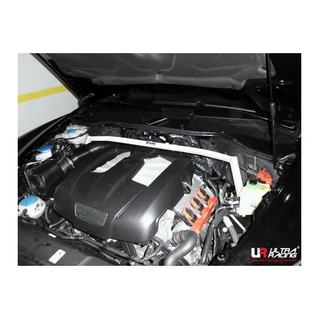 Rozpórka przednia (Front Upper Strut Bar)Ultra Racing Porsche Cayenne 958 10+ 3.0 V6