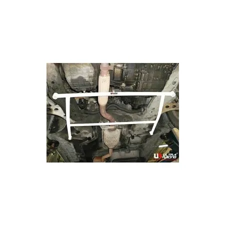 Rozpórka przednia dolna (Front Lower Brace) (3186) Ultra Racing Hyundai Trajet 2.0 2WD 99-08