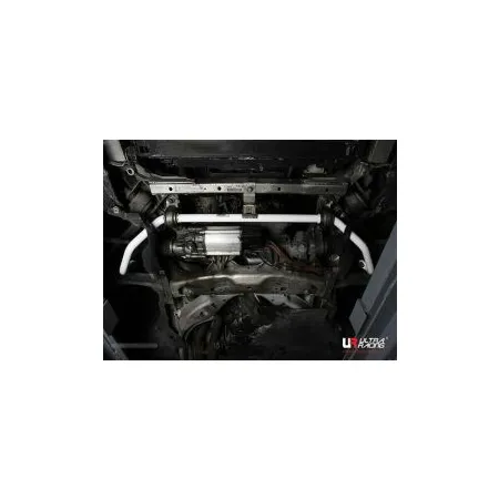 Stabilizator zawieszenia przedni 27mm Ultra Racing for BMW 5 F10 (525i) 2.5 2WD 10-17/G10 (528i) 2.0T 12-16