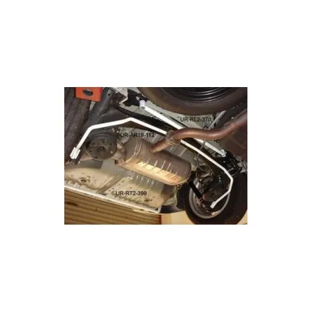 Rozpórka tylna (Rear Torsion Bar) 399 Ultra Racing Toyota Previa 06+ 2.4/3.5