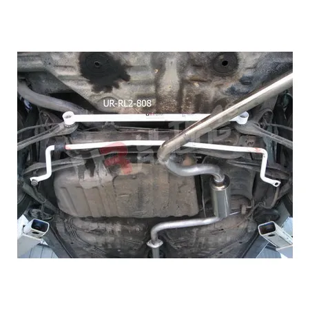 Rozpórka tylna dolna (Rear Lower Tiebar) Ultra Racing Mazda 323 BF 86-89