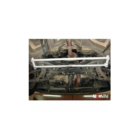 Rozpórka przednia dolna (Front Lower Brace) (385) Ultra Racing Toyota Ipsum (XM20) 2.4 2WD 01-09