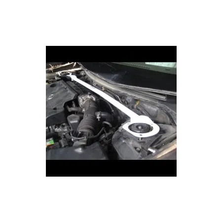 Rozpórka przednia (Front Upper Strut Bar)Ultra Racing Nissan Murano 2WD 02-06