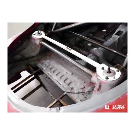 Rozpórka tylna górna (Rear Upper Strut Bar) 1531 Ultra Racing Mazda RX7 FD 93-97
