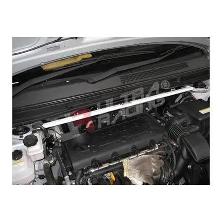 Rozpórka przednia (Front Upper Strut Bar)764 Ultra Racing Kia Carens 06+