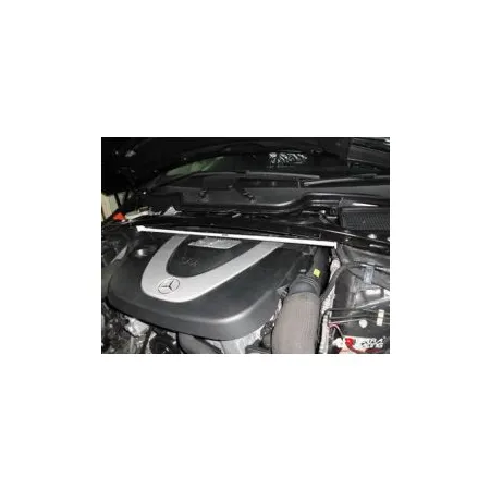 Rozpórka przednia (Front Upper Strut) Ultra Racing Mercedes R-Class W251/W350 07+ 3.5