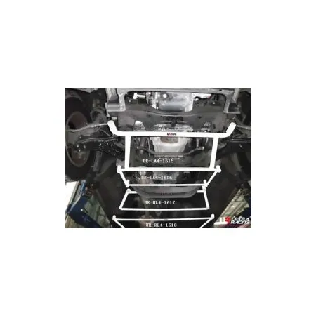 Rozpórka środkowa (Mid Lower Brace) Ultra Racing Hyundai H1 07+ 2.5D