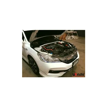 Rozpórka przednia (Front Upper Strut Bar)(3209) Ultra Racing Acura TLX (UB-3) 3.5 V6 4WD 17-20/Honda Accord 2.0 13-15