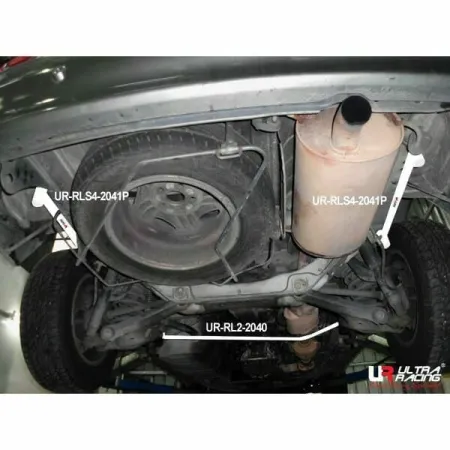 Rozpórka tylna dolna (Rear Lower Bar) (2041P) Ultra Racing Toyota Estima (XR10) 2.4 2WD 90-99