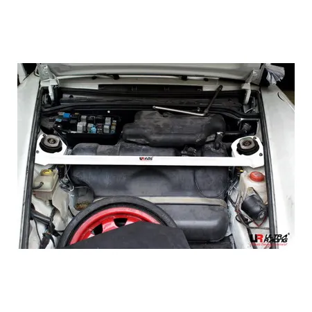 Rozpórka przednia (Front Upper Strut Bar)Ultra Racing Porsche Carrera 2 964 89-94