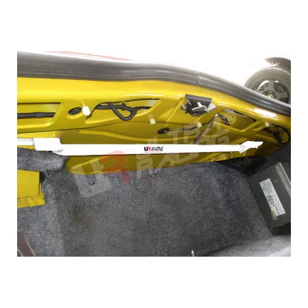 Rozpórka tylna górna (Rear Upper Strut Bar) Ultra Racing Alfa Romeo Spider GTV