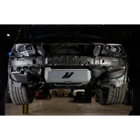 Mishimoto 2006-2010 BMW E60 M5 / E63 M6 / E64 M6 Oil Cooler