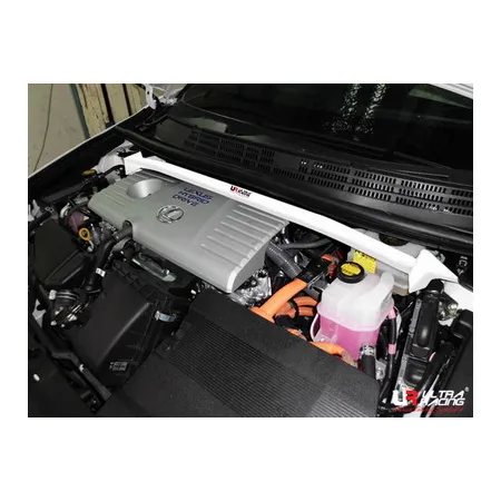 Rozpórka przednia (Front Upper Strut Bar)Ultra Racing Lexus CT200H 11+ 1.8