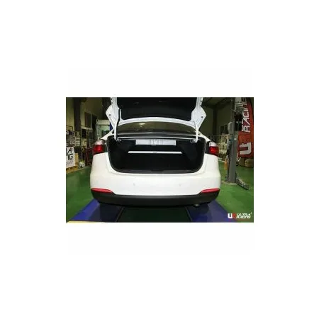 Rozpórka tylna górna (Rear Upper Strut Bar) (2632) Ultra Racing Kia Cerato K3 (YD) 1.6 GDI 2WD Coupe 12-18/Kia Forte 1.6 GDI 12-18