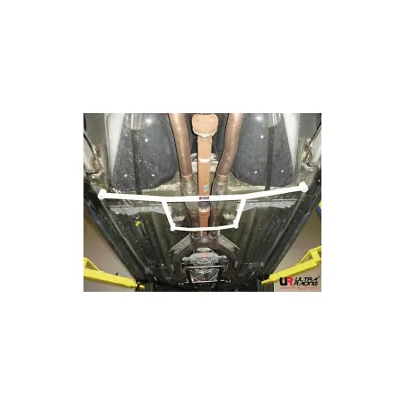 Rozpórka tylna dolna (Rear Lower Bar) (2414) Ultra Racing Ford Mustang S-197 (GT500) 5.4 Super Charge 2WD 05â€“09