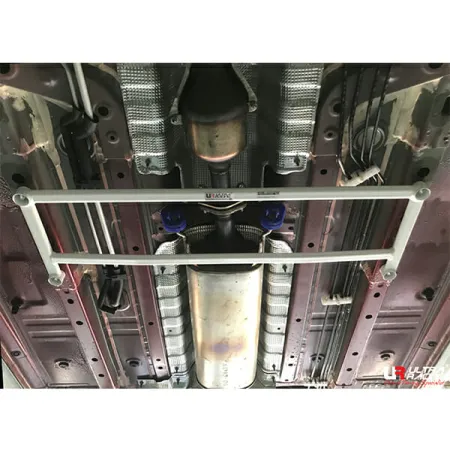 Rozpórka środkowa (Mid Lower Brace) (4051) Ultra Racing Mitsubishi Xpander (NC) 1.5 2WD 17+