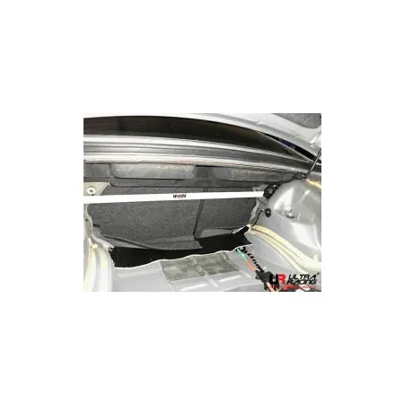 Rozpórka tylna górna (Rear Upper Strut Bar) (2418) Ultra Racing Dodge Charger 3.6 V6 11+/Challenger-SRT 8 6.1 06-10/Challenger 5.7 11+ 2WD