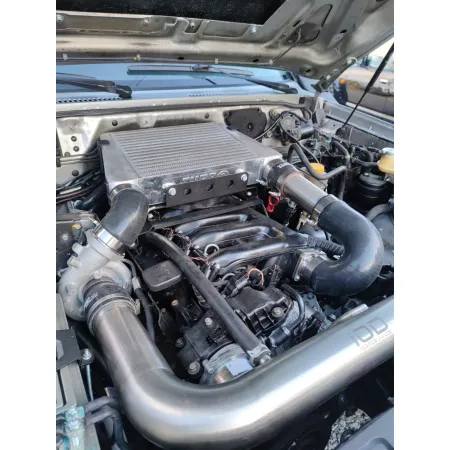 Górne mocowanie intercoolera IOD Performance do Nissan Patrol Y61 BMW M57