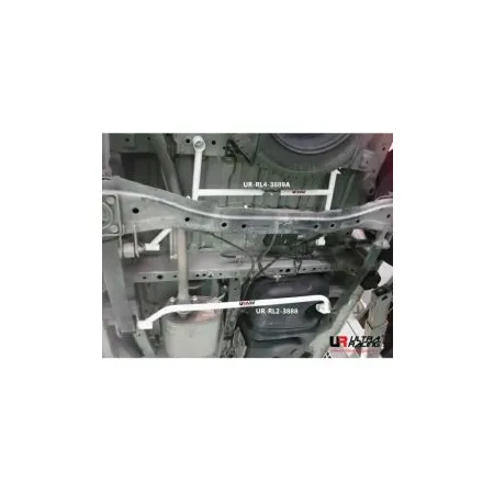 Rozpórka tylna dolna (Rear Lower Bar) (3889A) Ultra Racing Nissan NV200 (M20) 1.6 2WD 09+
