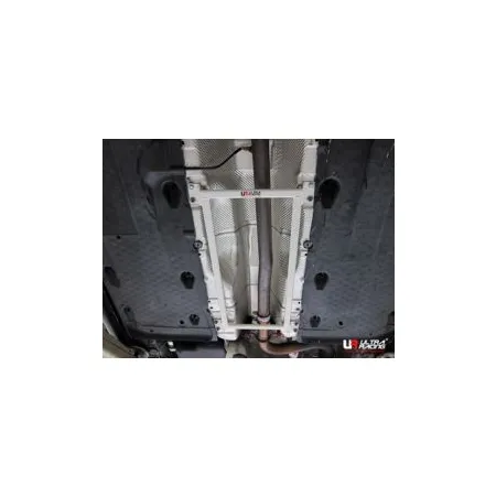 Rozpórka środkowa (Mid Lower Brace) Ultra Racing VW Golf 5/6 GTI/Jetta 05-10/Scirocco