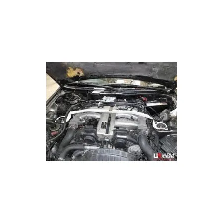 Rozpórka przednia (Front Upper Strut Bar)Ultra Racing Nissan 300ZX Z32 90-97