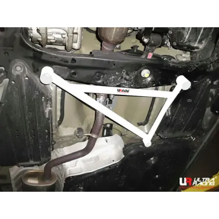 Rozpórka przednia dolna (Front Lower Brace) (2320) Ultra Racing Scion IQ (AJ10) 1.3 2WD 12-15