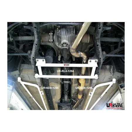 Rozpórka tylna dolna (Rear Lower H-Brace) Ultra Racing Honda S2000 AP1/2