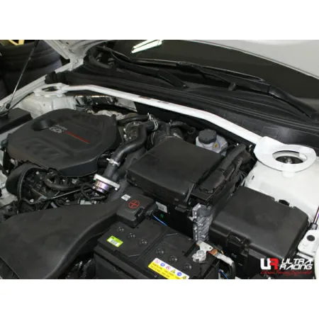 Rozpórka przednia (Front Upper Strut Bar)(3313) Ultra Racing Kia K7 (YG) 2.2D/2.4/2.5/3.0 16-21/Kia Optima 1.6T/1.7D/2.0 2WD 15-20