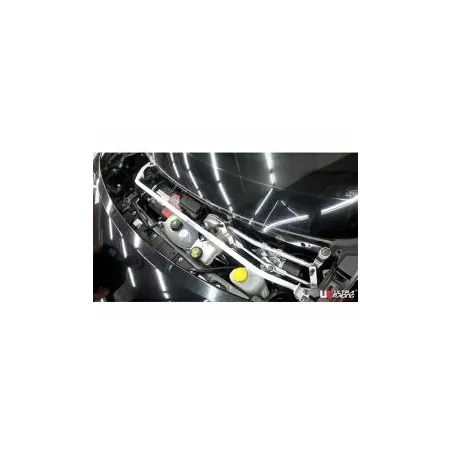 Rozpórka przednia (Front Upper Strut Bar)(3424) Ultra Racing Smart Fortwo (W453) 900-M281 2WD LHD 14+