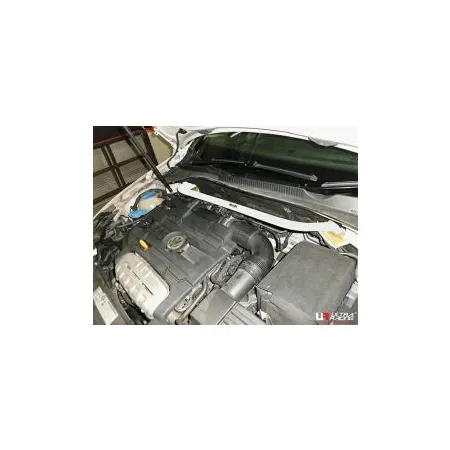 Rozpórka przednia (Front Upper Strut Bar)(3220) Ultra Racing Volkswagen Golf Gti MK6/A6 (TYP 5K) 1.4 TSI 2WD LHD 09-13