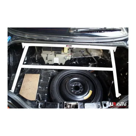 Rozpórka tylna górna (Rear Upper Strut Bar) Ultra Racing Nissan Skyline R33