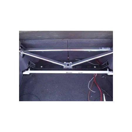 Rozpórka tylna górna (Rear Upper Strut Bar) Ultra Racing Toyota Celica T23 00+