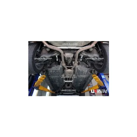 Rozpórka tylna dolna (Rear Lower Brace) 2185 Ultra Racing for Hyundai Genesis Sedan 12+