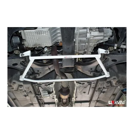 Rozpórka przednia dolna (Front Lower H-Brace) Ultra Racing Chery Eastar 06+