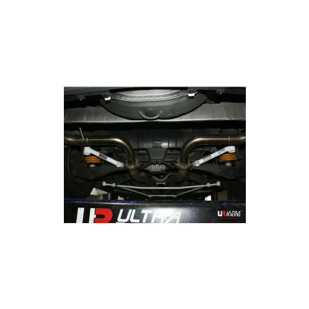 Rozpórka tylna dolna (Rear Lower Bar) (3295P) Ultra Racing Lexus SC 430 (Z40) 4.3 2WD Cabriolet/Convertible 09-14