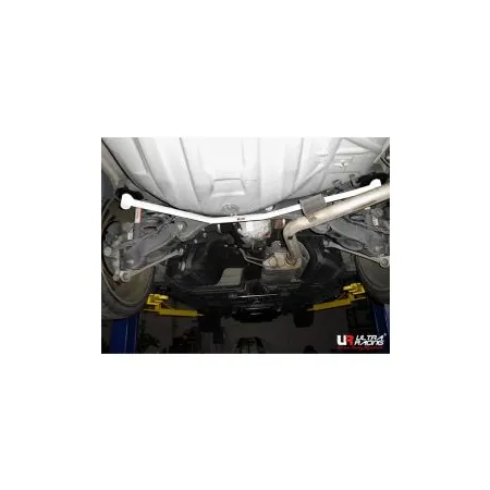 Rozpórka tylna dolna (Rear Lower Brace) Ultra Racing Chrysler 300C V6/V8 05-15