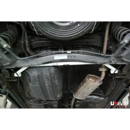 Rozpórka tylna dolna (Rear Lower Bar) (915) Ultra Racing Perodua Alza (M500) 1.5 2WD 09+