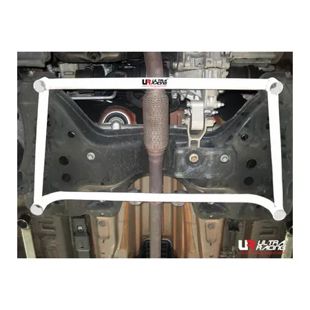 Rozpórka przednia (Front H-Brace) Ultra Racing Fiat Grande Punto 8V 1.4 06+