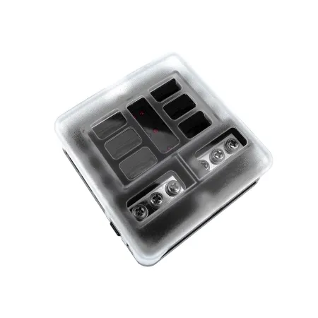 Skrzynka z 6 bezpiecznikami