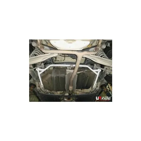 Rozpórka tylna dolna (Rear Lower Bar) (3795) Ultra Racing Suzuki Kizashi 2.4 2WD 10-13