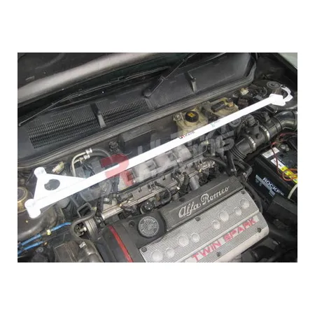 Rozpórka przednia (Front Upper Strut Bar)Ultra Racing Alfa Romeo 146