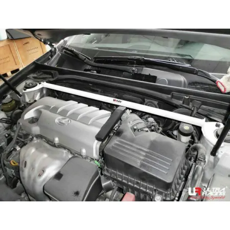 Rozpórka przednia (Front Upper Strut Bar)(1855) Ultra Racing Lexus ES 240 (XV40) 2.4 2WD 06-12
