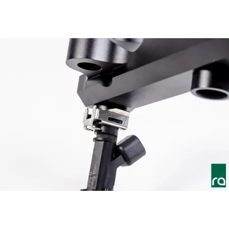 Listwa paliwowa Mitsubishi Evo X Radium Engineering