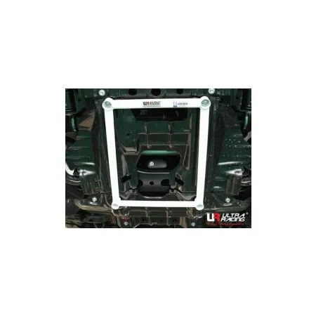 Rozpórka przednia dolna (Front Lower Brace) (3358) Ultra Racing Toyota Fortuner (AN150) 2.4D/2.7/2.8D 2WD/4WD 15+
