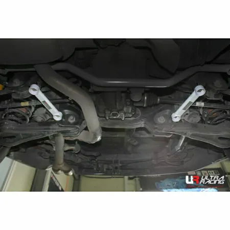 Rozpórka tylna dolna (Rear Lower Bar) (2515P) Ultra Racing for Hyundai Maxcruz (DM) 2.0D/2.2D 13+/Santa Fe 2.2D 13-18 4WD 13+/Kia Sorento 2.D 13-14