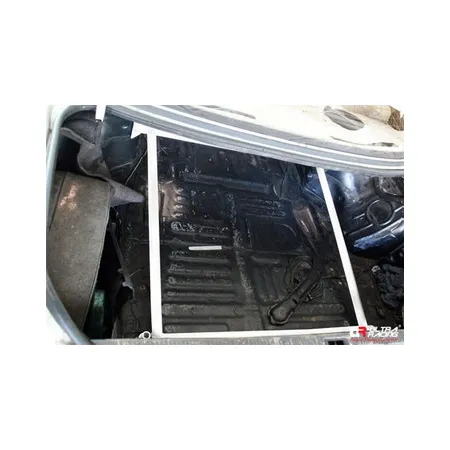 Rozpórka tylna górna (Rear Upper Strut Bar) Ultra Racing Toyota Mark II 88-92 2.5T