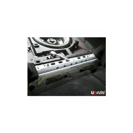 Rozpórka tylna górna (Rear Upper Strut Bar) (833) Ultra Racing Toyota Caldina (T240) 2.0T GT4 4WD 02-07