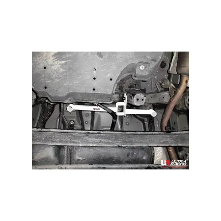 Rozpórka tylna dolna (Rear Lower Bar) 1637 Ultra Racing for Toyota Prius XW30 10+