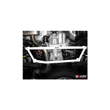Rozpórka tylna dolna (Rear Lower Brace) Ultra Racing Hyundai Santa Fe 2.0D 13+